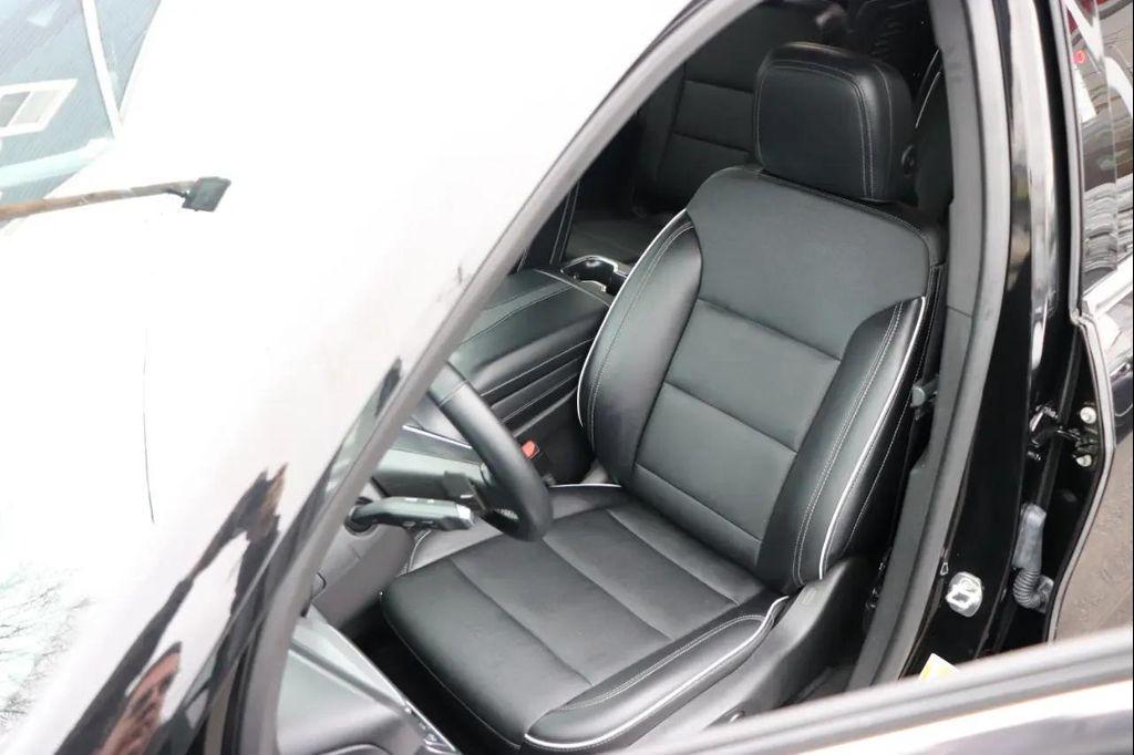 used 2025 Buick Enclave car, priced at $35,995