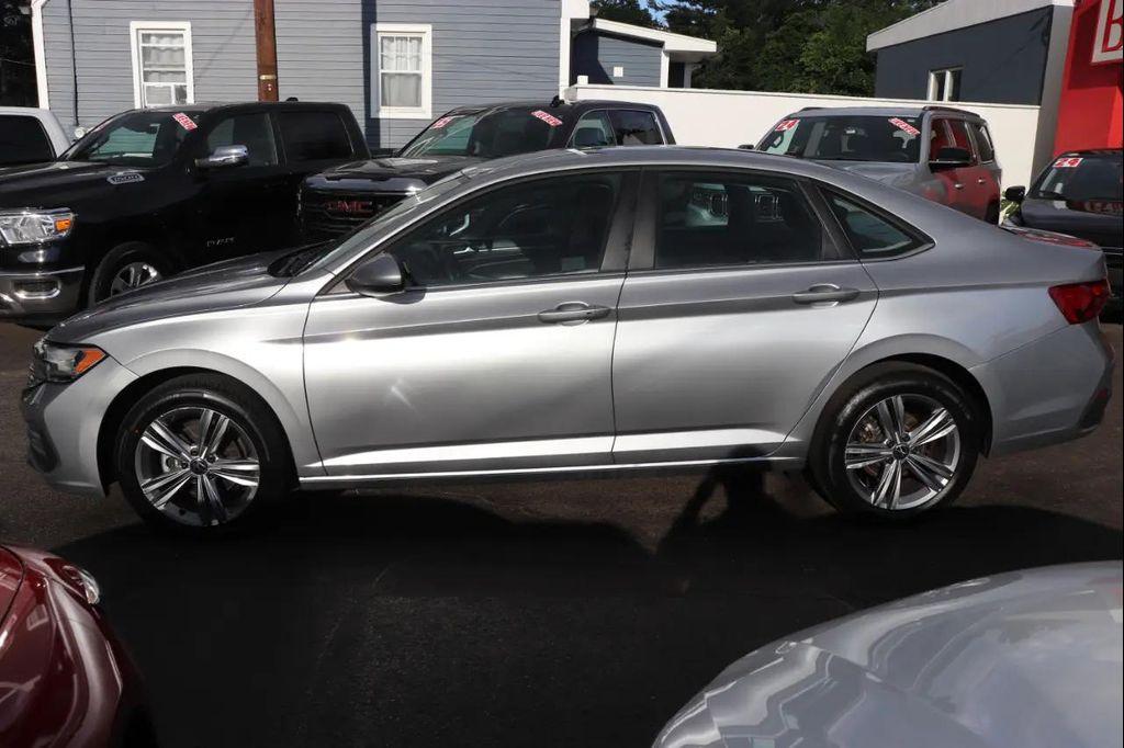 used 2024 Volkswagen Jetta car, priced at $20,995