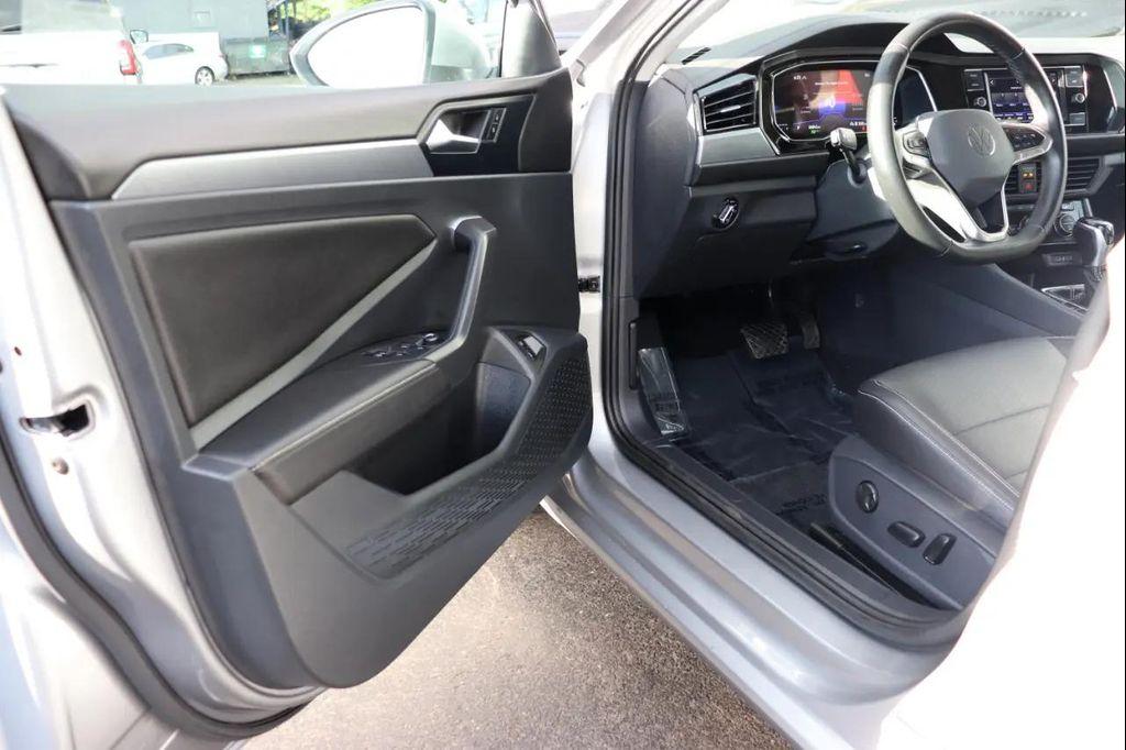 used 2024 Volkswagen Jetta car, priced at $20,995