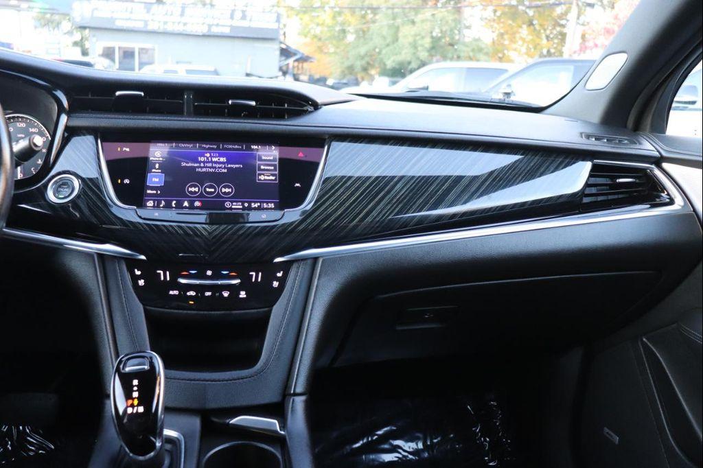 used 2023 Cadillac XT6 car, priced at $29,995