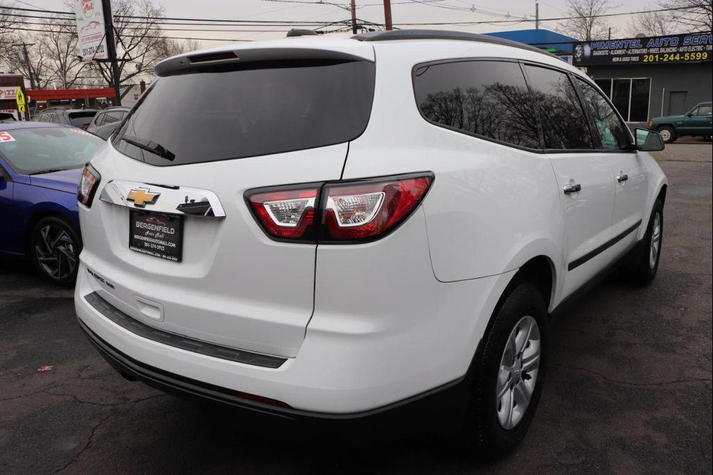 used 2017 Chevrolet Traverse car, priced at $9,495
