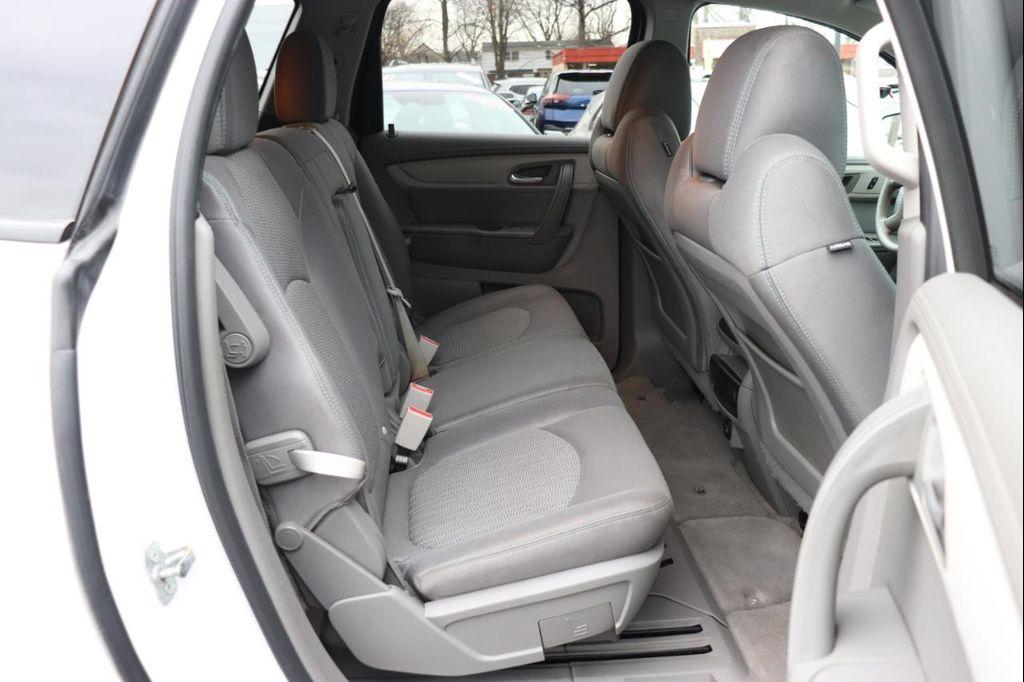 used 2017 Chevrolet Traverse car, priced at $9,495