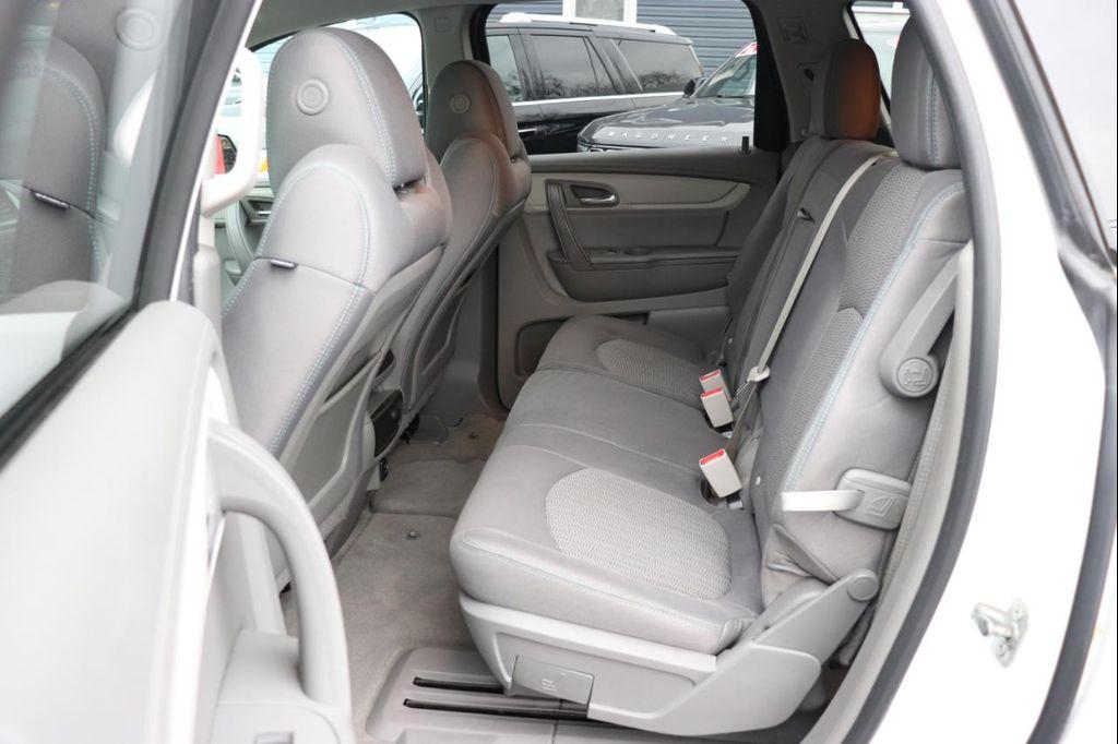 used 2017 Chevrolet Traverse car, priced at $9,495