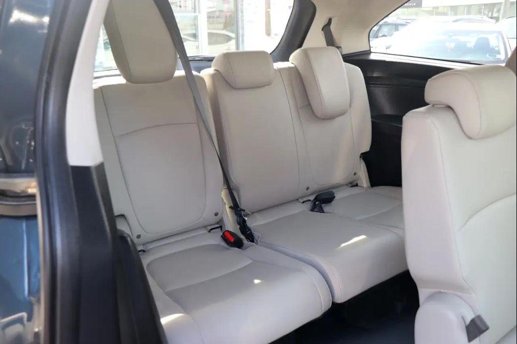 used 2025 Honda Odyssey car, priced at $37,995