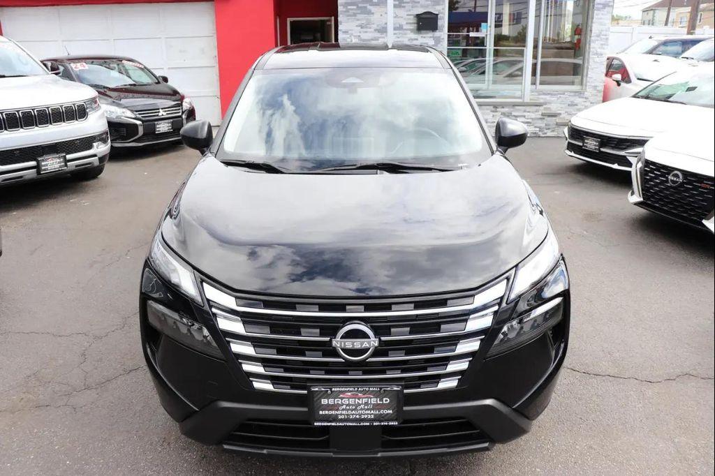 used 2024 Nissan Rogue car, priced at $19,995