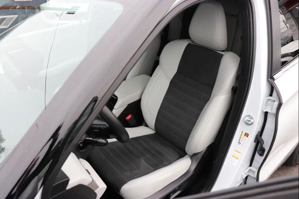 used 2025 Mitsubishi Outlander car, priced at $25,995