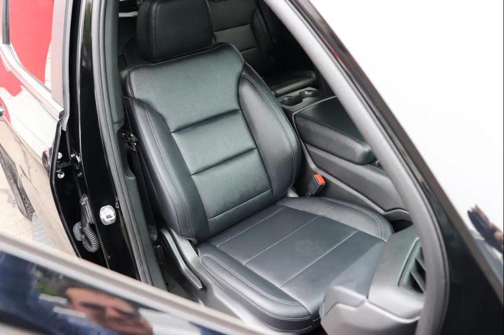 used 2024 Chevrolet Silverado EV car, priced at $41,995