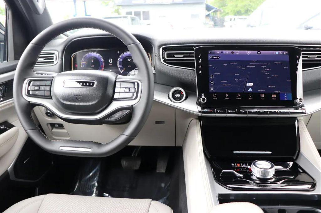used 2025 Jeep Wagoneer car, priced at $53,995