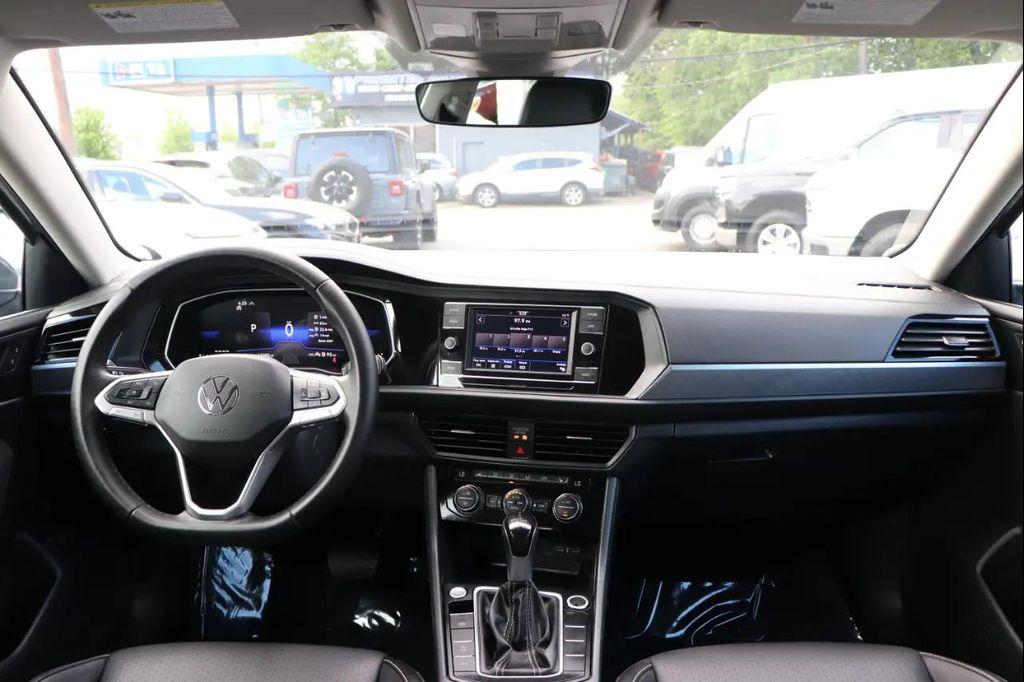 used 2024 Volkswagen Jetta car, priced at $18,995