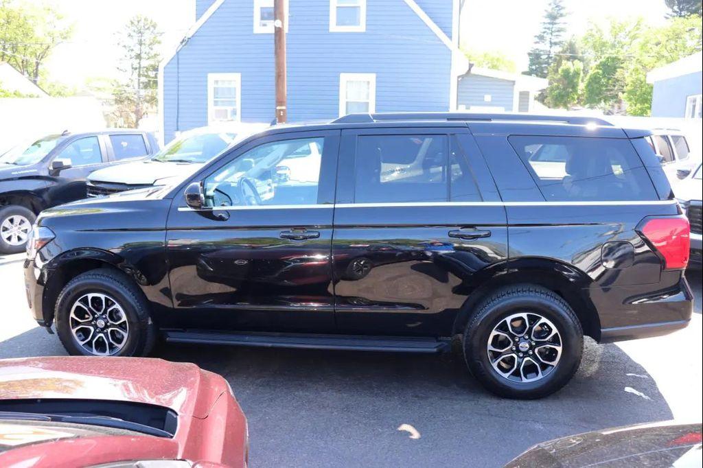 used 2024 Ford Expedition car, priced at $41,995