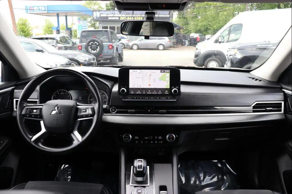 used 2024 Mitsubishi Outlander car, priced at $23,495