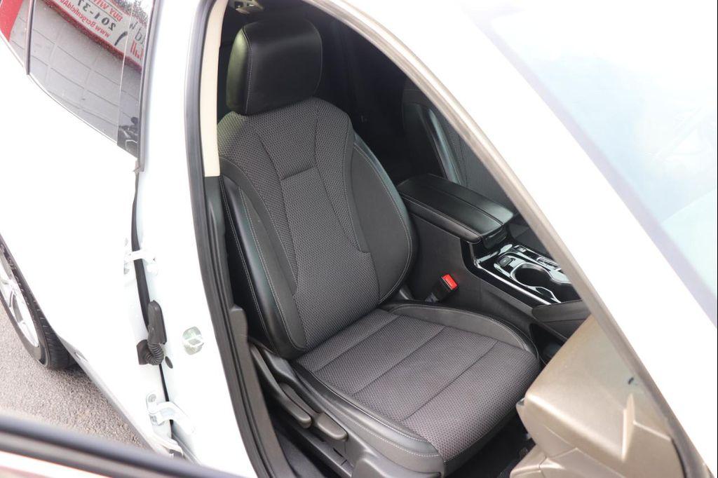 used 2023 Buick Envision car, priced at $19,995