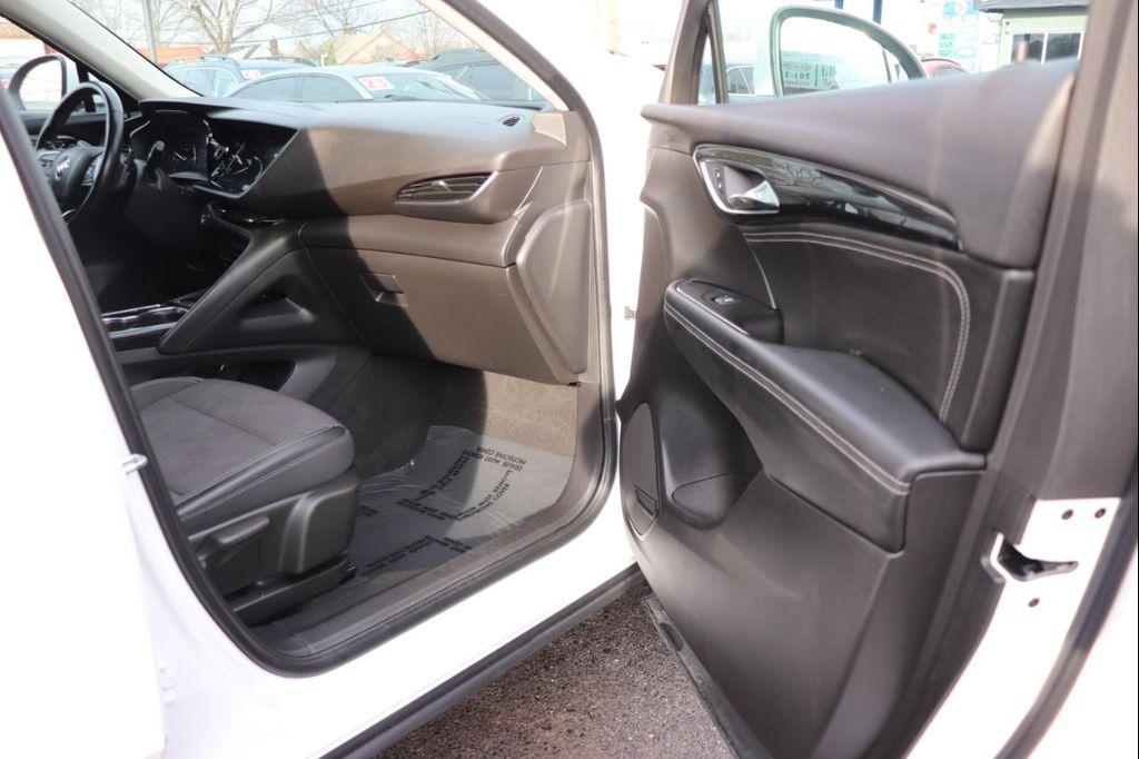 used 2023 Buick Envision car, priced at $19,995