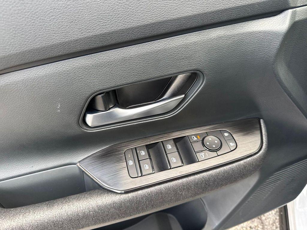 new 2026 Nissan Kicks car, priced at $25,669