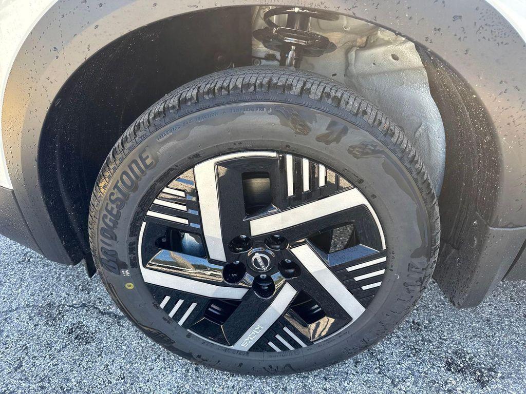 new 2026 Nissan Kicks car, priced at $26,391