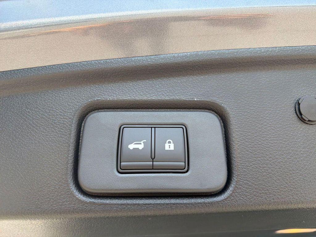 new 2026 Nissan Pathfinder car, priced at $46,744