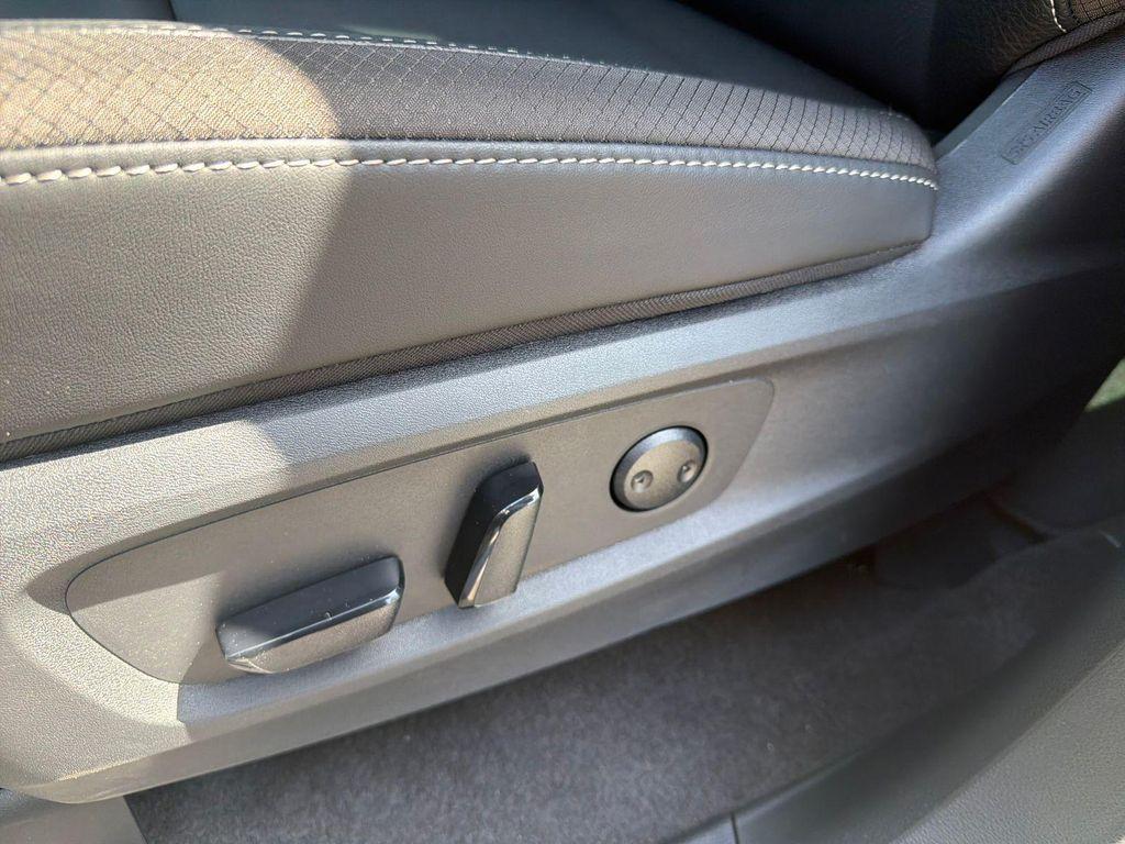 new 2026 Nissan Pathfinder car, priced at $46,744