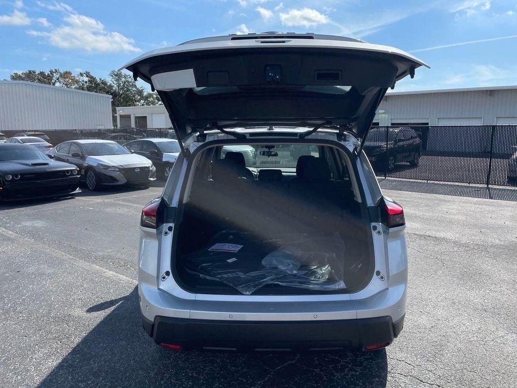 new 2025 Nissan Rogue car