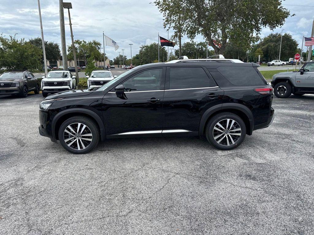 new 2025 Nissan Pathfinder car, priced at $48,754