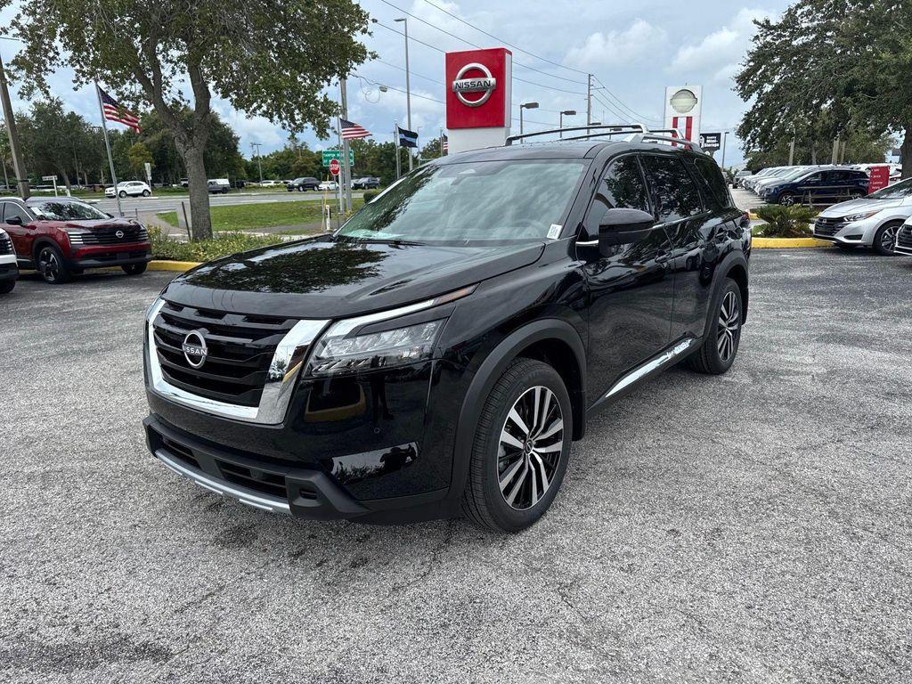 new 2025 Nissan Pathfinder car, priced at $48,754