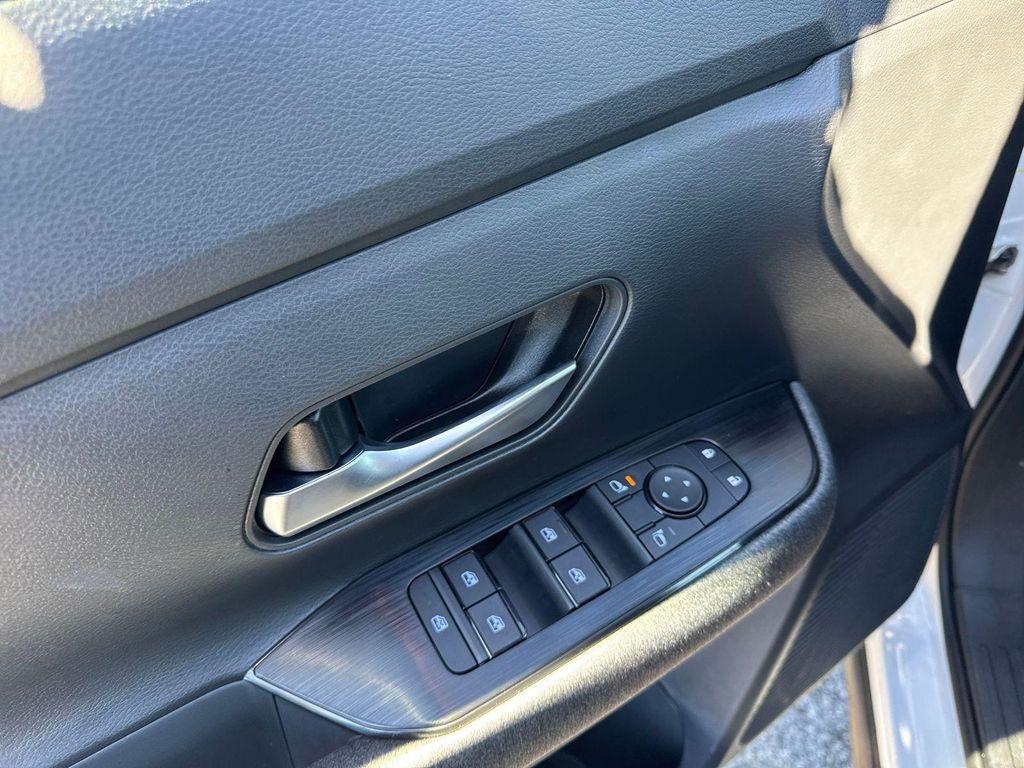 new 2026 Nissan Kicks car, priced at $27,521