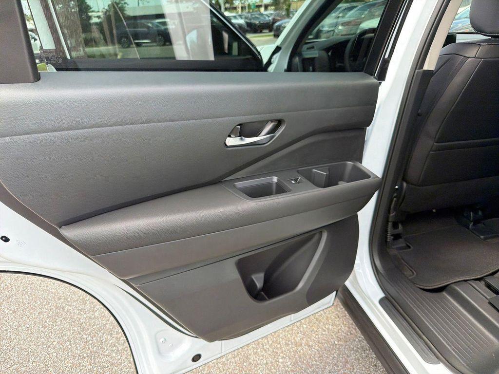 new 2026 Nissan Pathfinder car, priced at $47,194