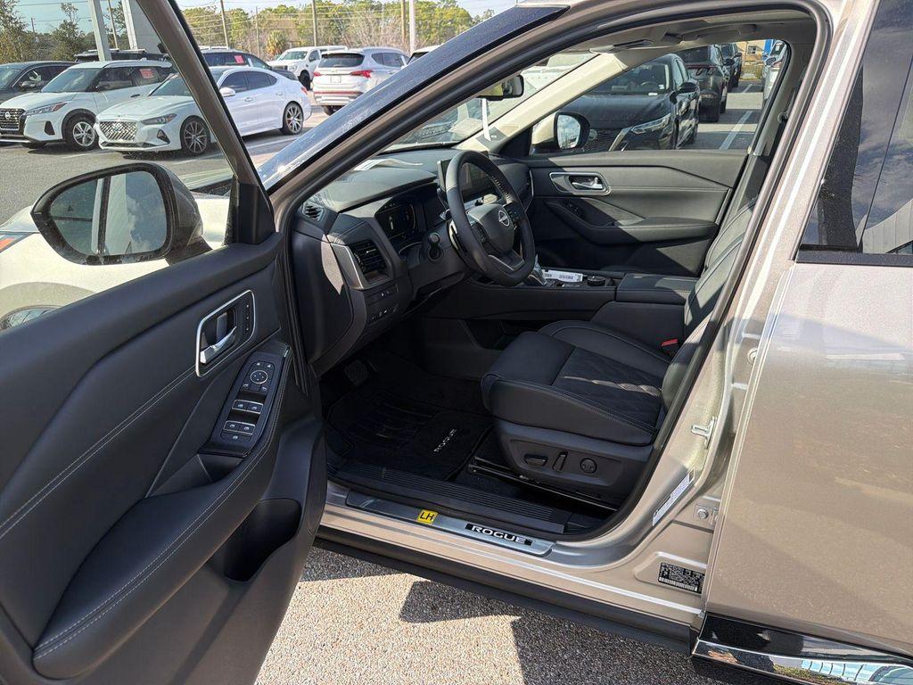 new 2026 Nissan Rogue car, priced at $47,594