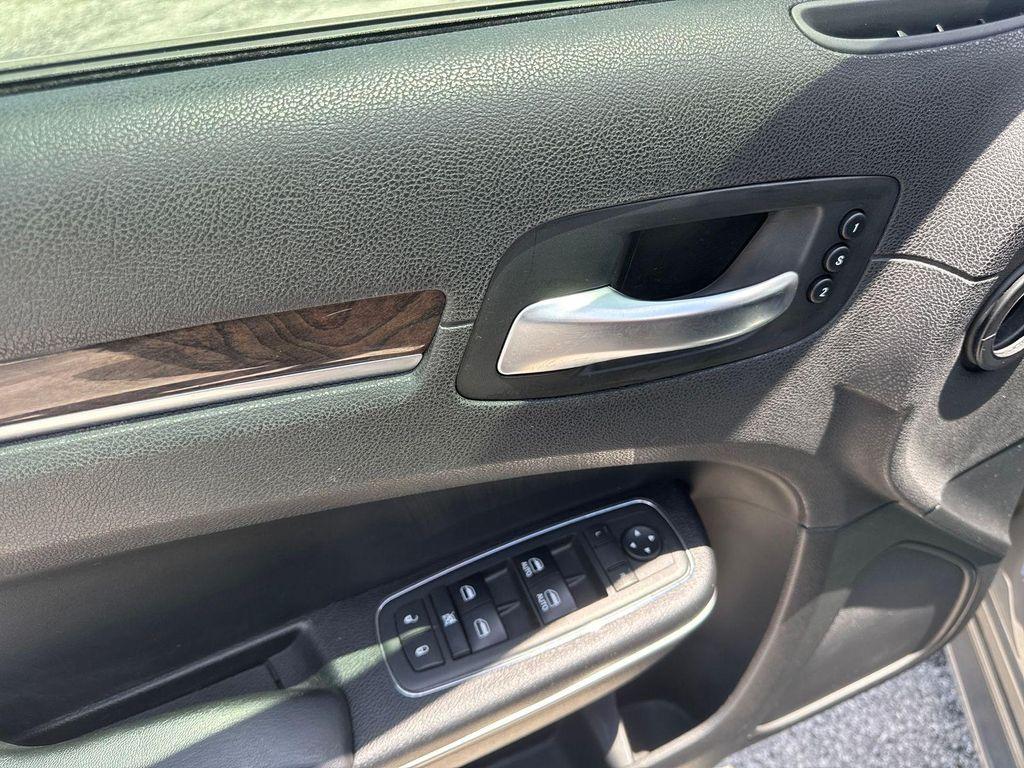 used 2018 Chrysler 300 car, priced at $16,573