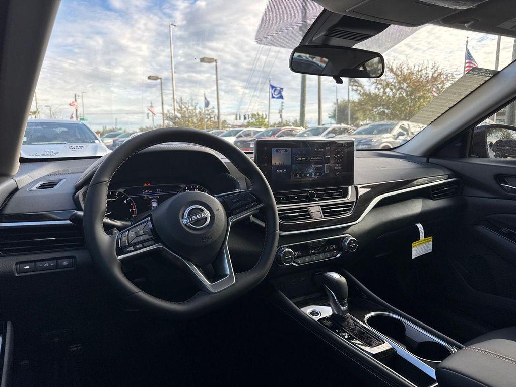 new 2025 Nissan Altima car, priced at $32,556