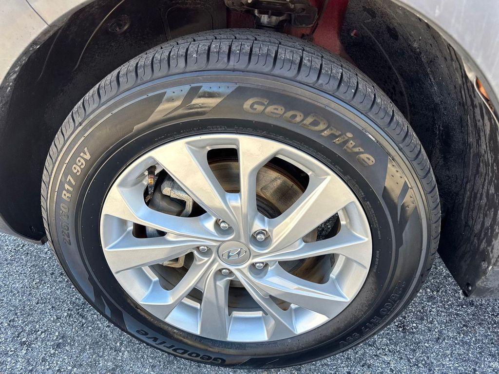 used 2021 Hyundai Tucson car, priced at $15,316