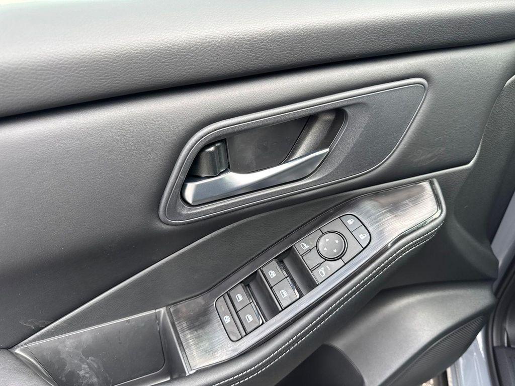 new 2026 Nissan Rogue car, priced at $31,186