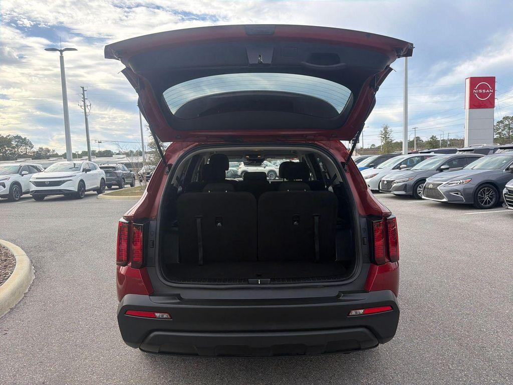 used 2021 Kia Sorento car, priced at $17,995