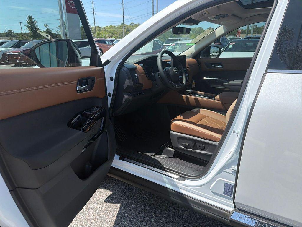new 2026 Nissan Pathfinder car, priced at $54,134