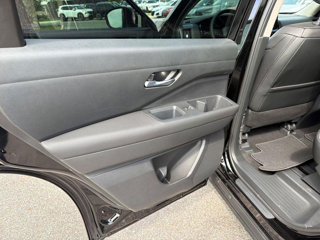 new 2026 Nissan Pathfinder car, priced at $46,744