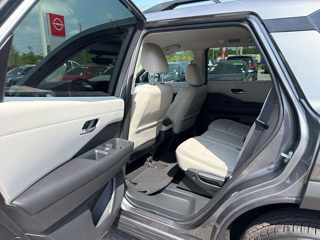 new 2026 Nissan Pathfinder car, priced at $47,219
