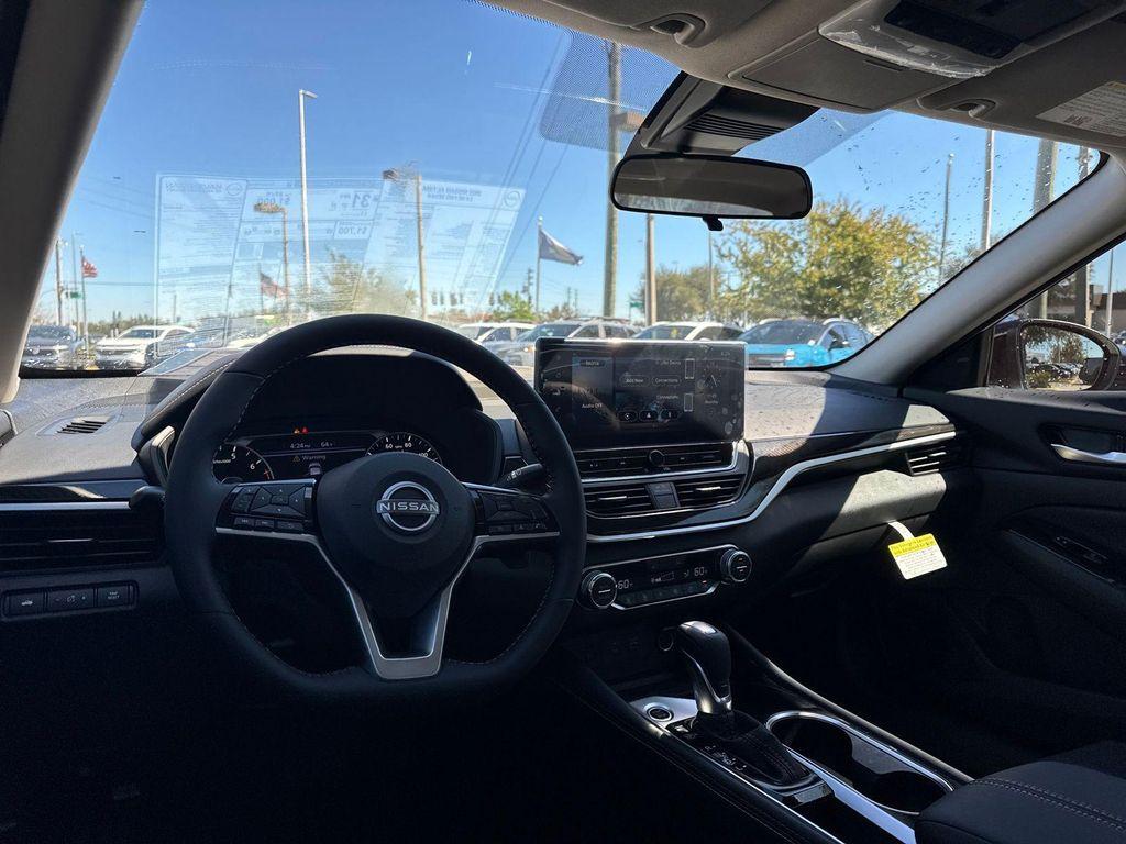 new 2025 Nissan Altima car, priced at $32,556