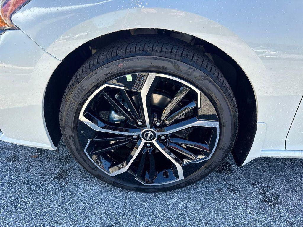 new 2025 Nissan Altima car, priced at $32,556