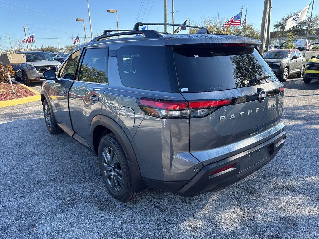 new 2025 Nissan Pathfinder car, priced at $39,678