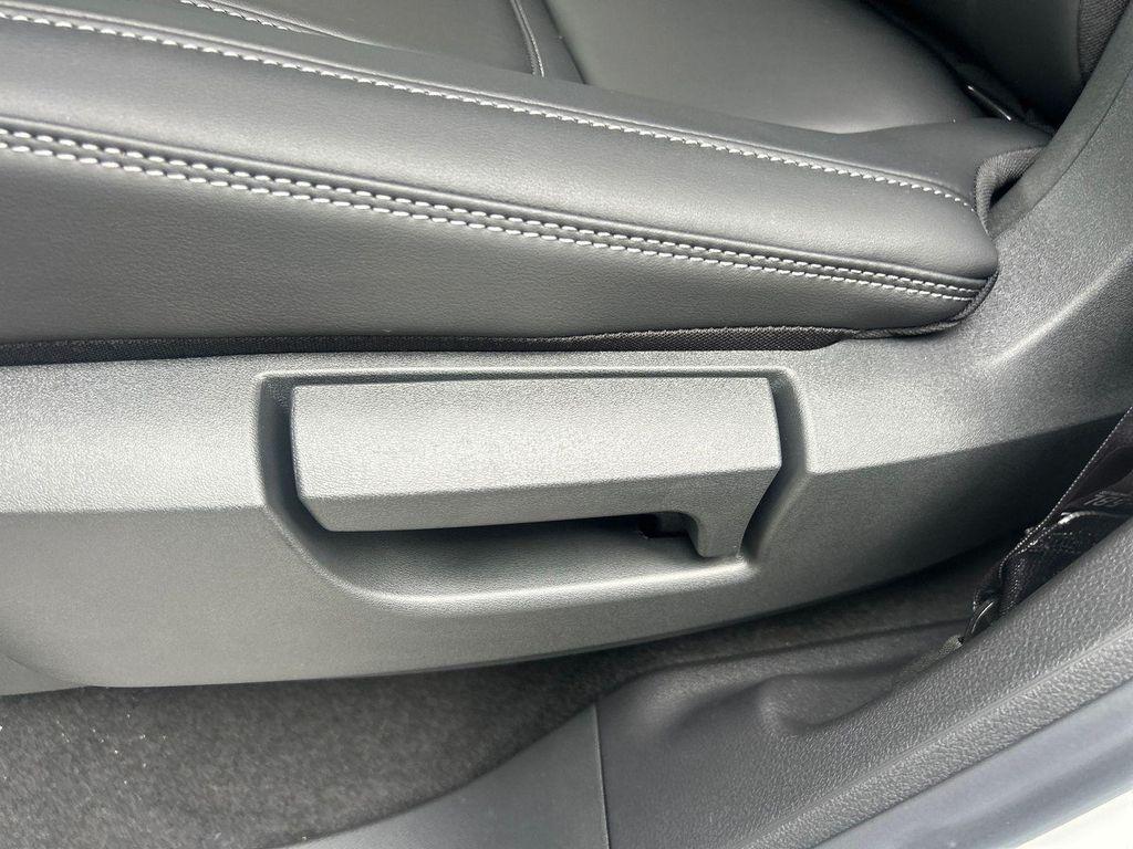 new 2025 Nissan Armada car, priced at $60,301