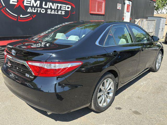 used 2015 Toyota Camry Hybrid car, priced at $13,995