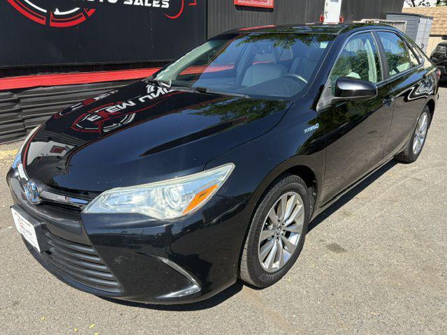 used 2015 Toyota Camry Hybrid car, priced at $13,995