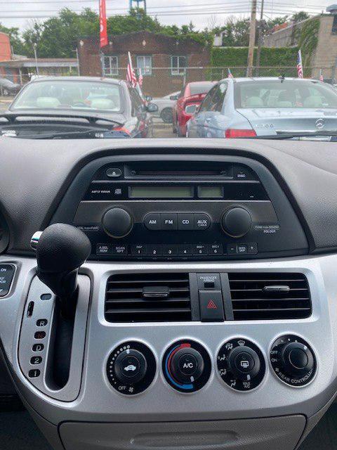 used 2009 Honda Odyssey car, priced at $1,995