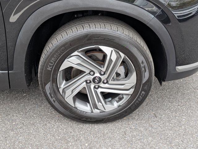 used 2023 Hyundai Santa Fe car, priced at $22,899