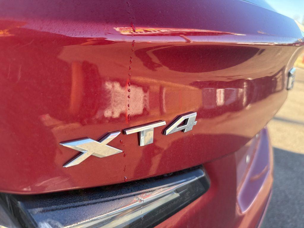 used 2020 Cadillac XT4 car, priced at $23,994