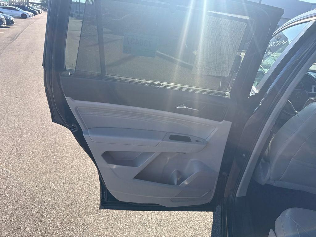 used 2021 Volkswagen Atlas car, priced at $21,798