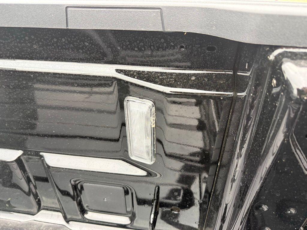 new 2026 Jeep Gladiator car, priced at $43,285