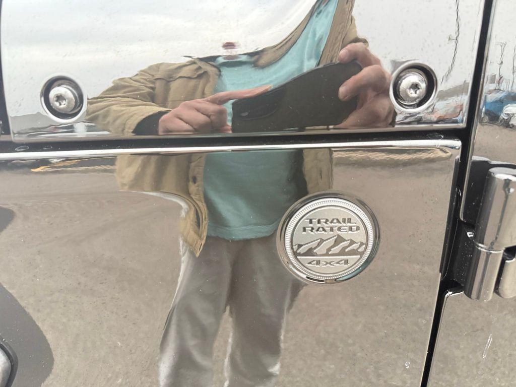 new 2026 Jeep Gladiator car, priced at $43,285