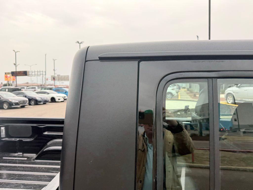 new 2026 Jeep Gladiator car, priced at $43,285