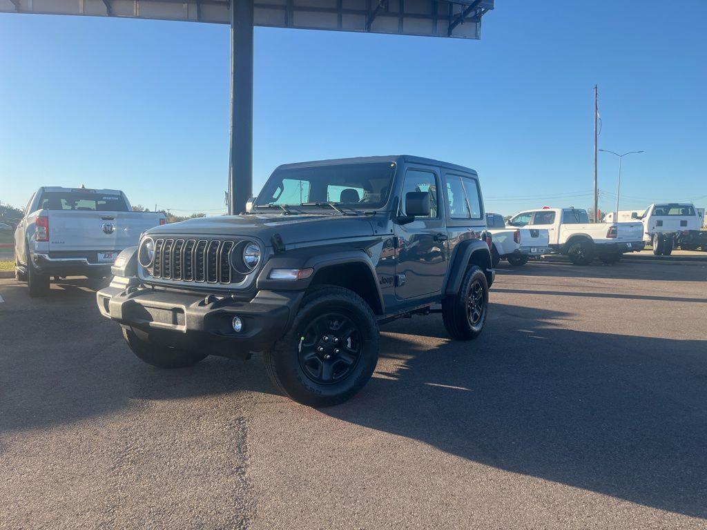 new 2026 Jeep Wrangler car, priced at $36,512