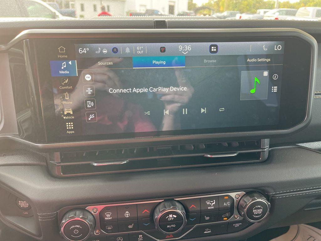 new 2025 Jeep Gladiator car, priced at $41,999